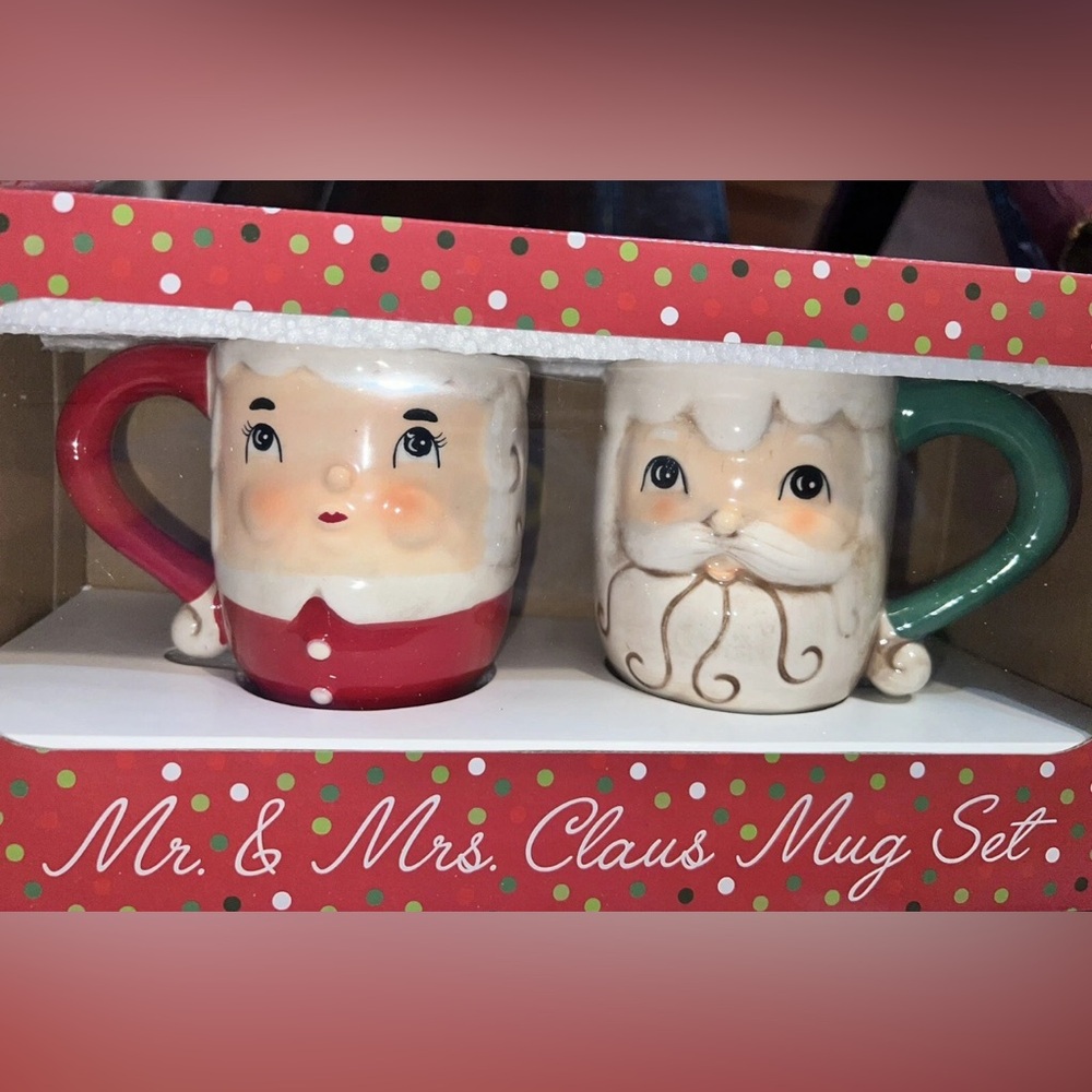 JOHANNA PARKER Vintage Retro Style Red Green Christmas Mr Mrs Claus Mug Set NIB